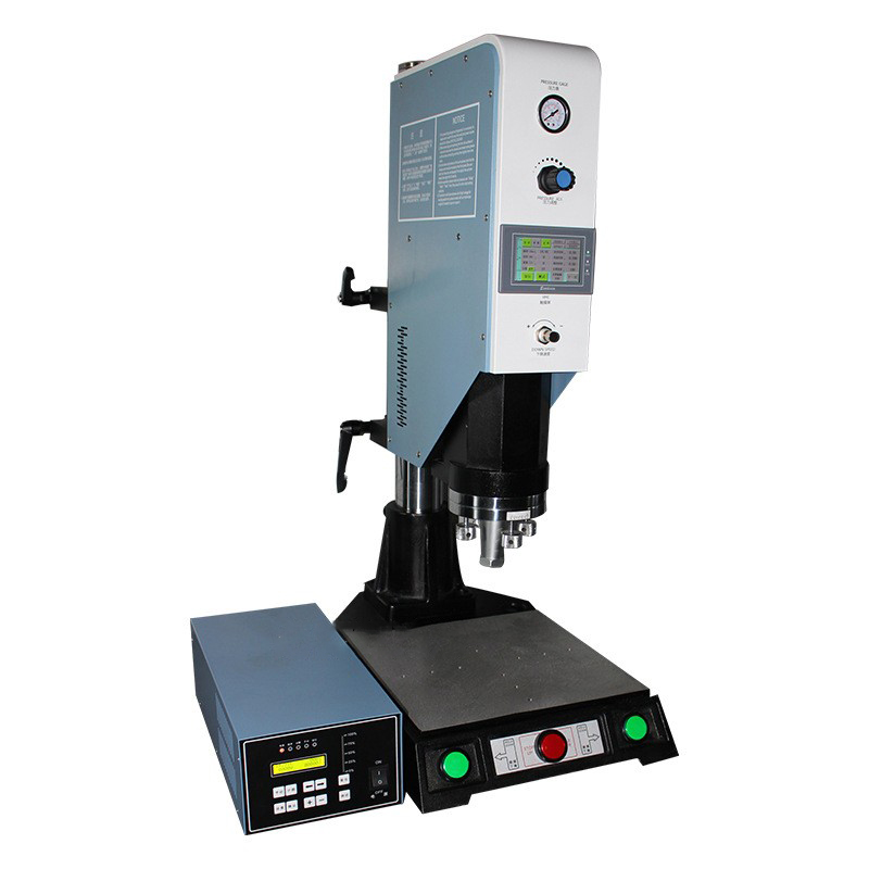 Automatic frequency tracking ultrasonic welding machine